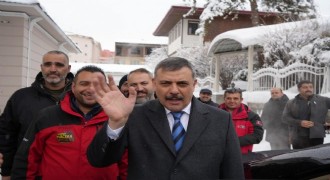 Çiftçi Erzurum'a veda etti
